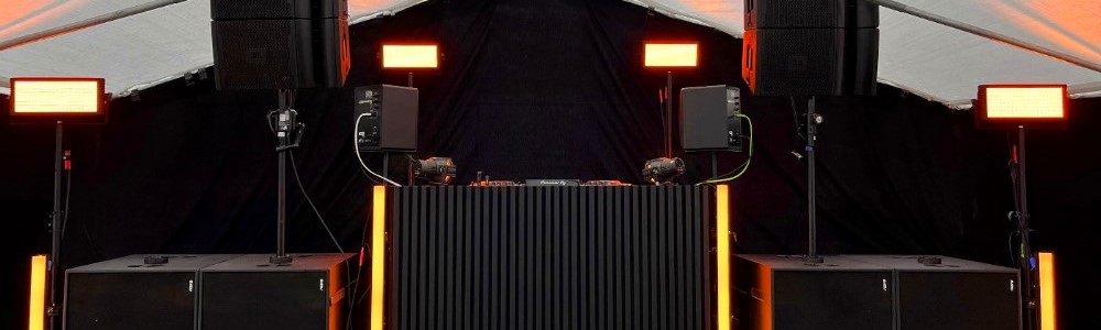Technoparty, JBL Line Array, Pioneer DJ, Eurolite, d&B audiotechnik